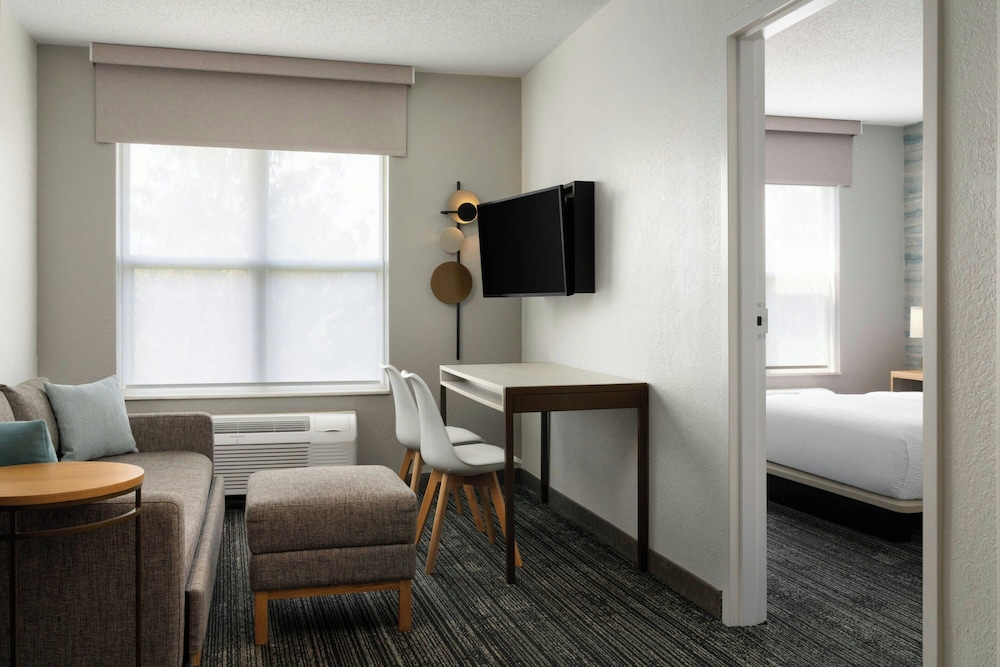 TownePlace Suites by Marriott Lafayette - photo 7