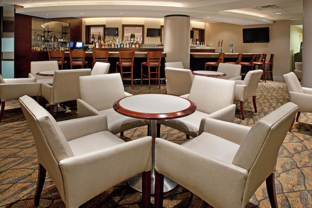 Holiday Inn Columbus Dwtn Capitol Square by IHG - photo 68