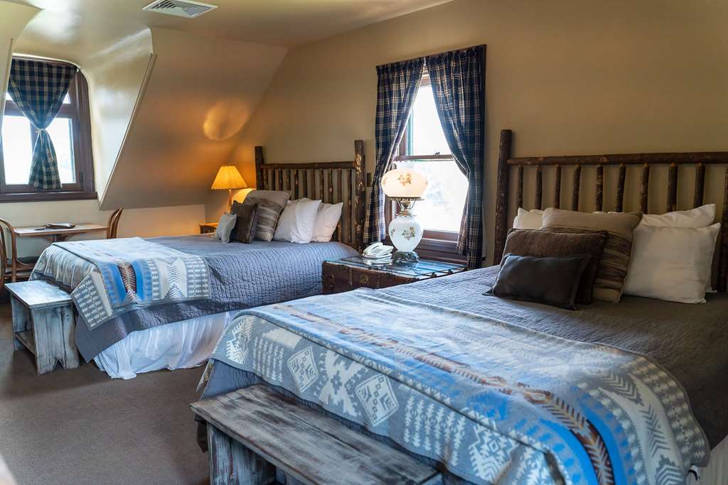 Sheridan Inn B W Signature Collection - photo 44