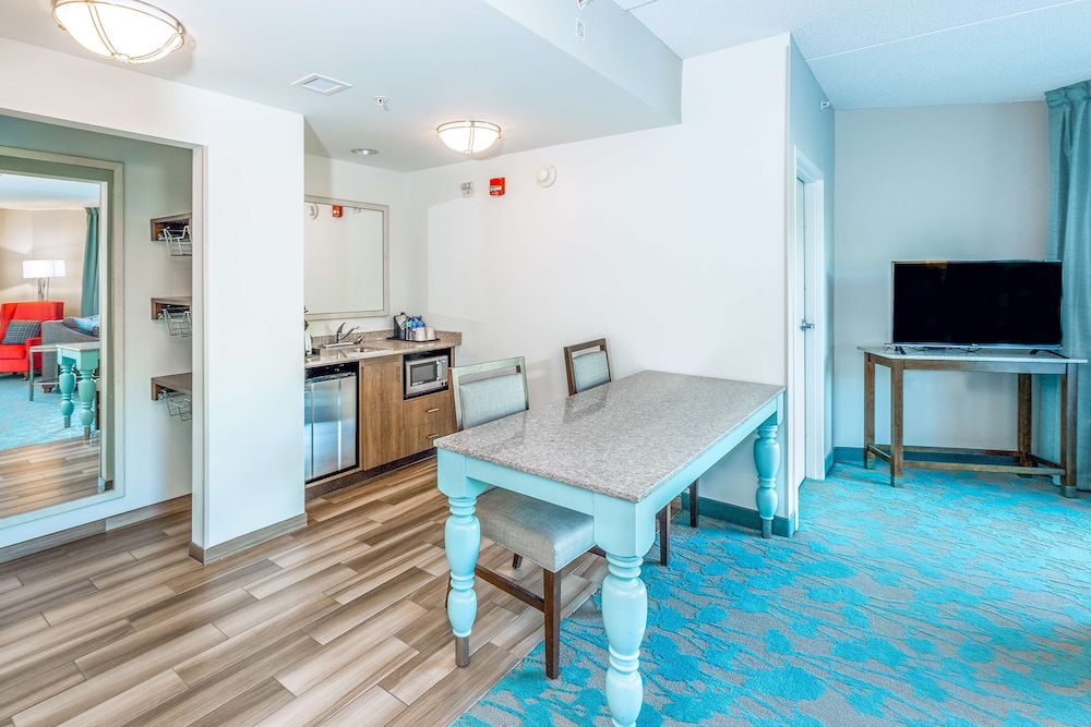 Hilton Garden Inn Asheville Downtown - photo 30