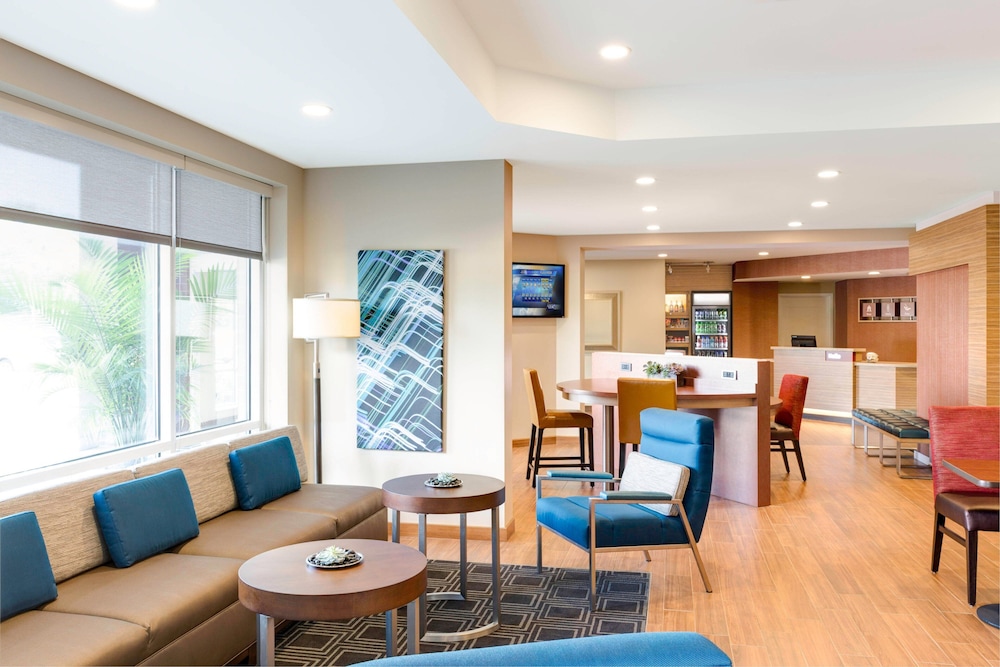 TownePlace Suites by Marriott El Paso North - photo 29
