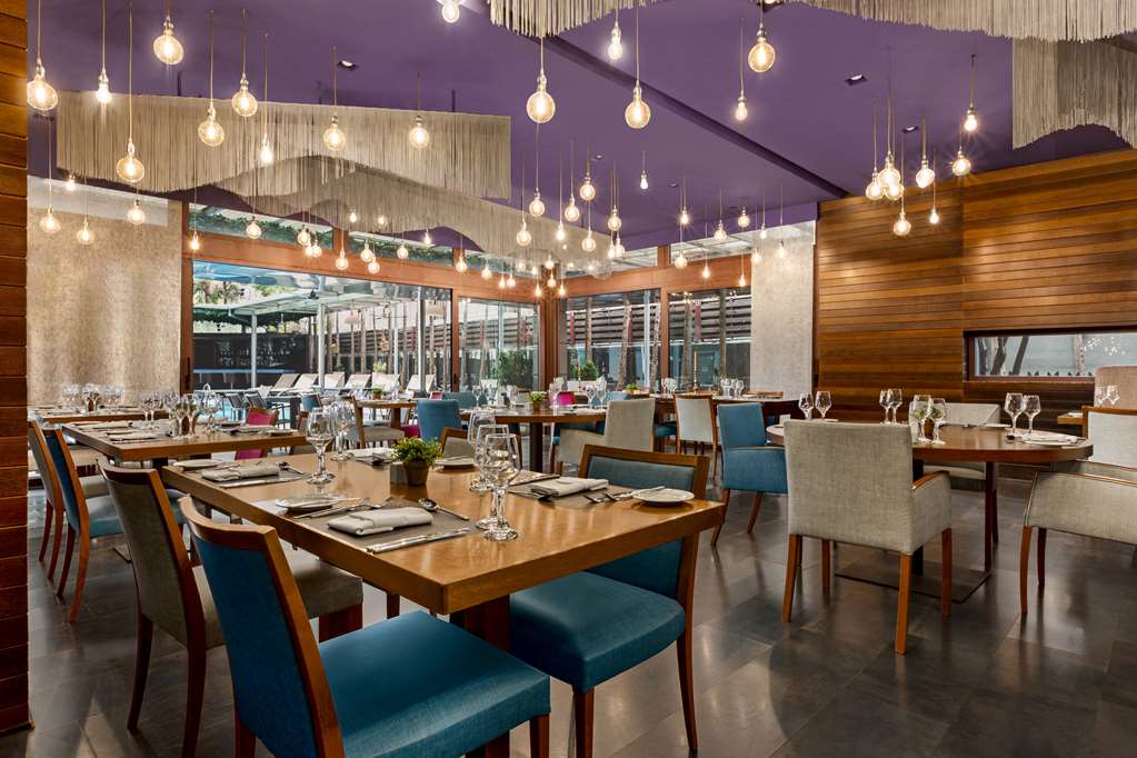 מזון ומשקאות