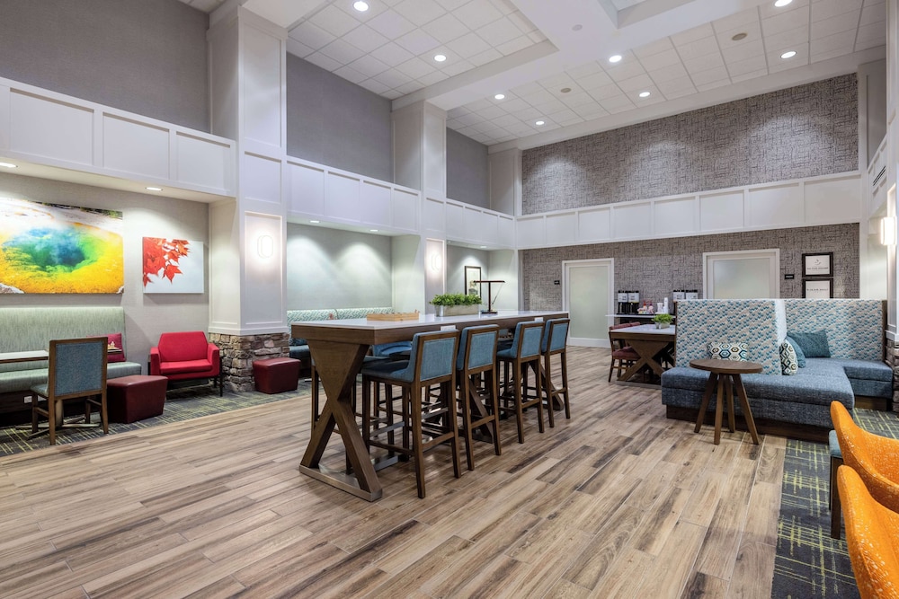 Hampton Inn & Suites Casper - photo 36