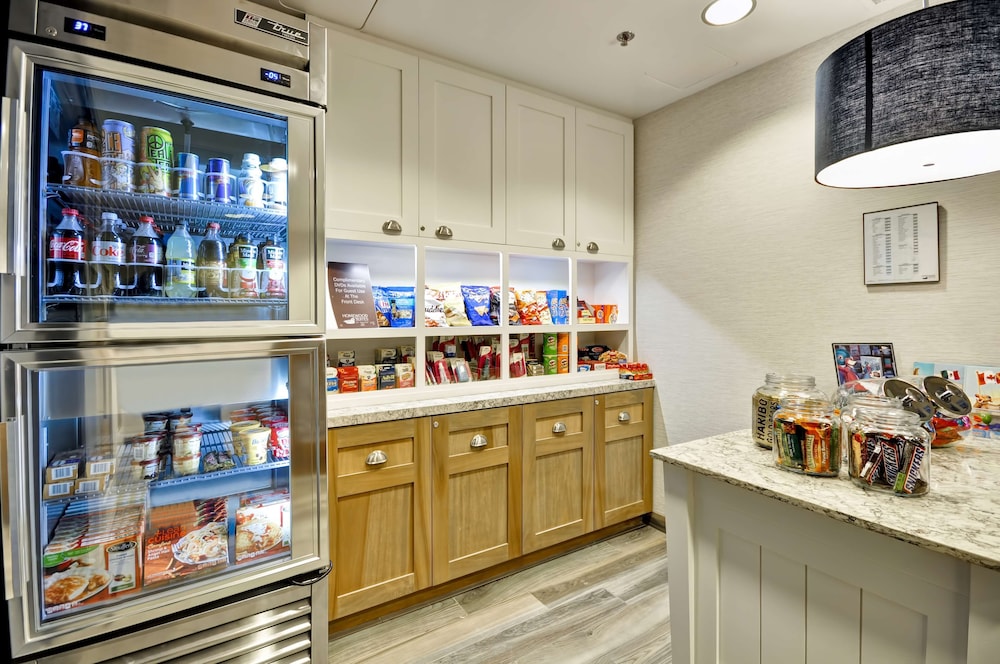 Homewood Suites by Hilton Phoenix Biltmore - photo 22