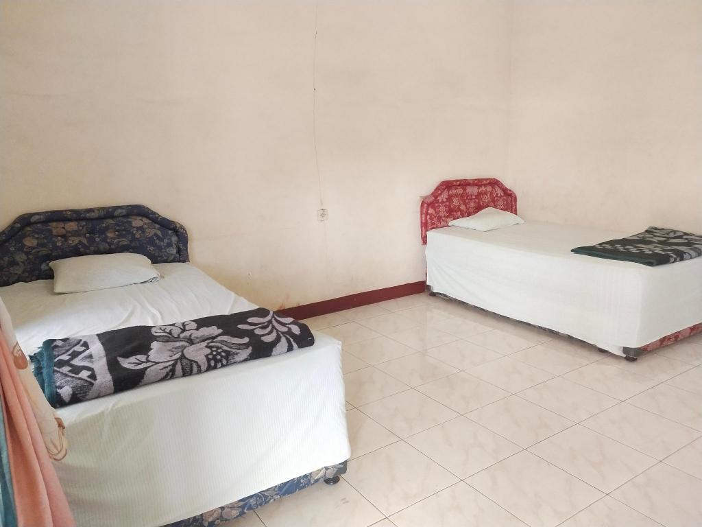 OYO 91061 Hotel Glory Tarutung in Tarutung, Indonesia