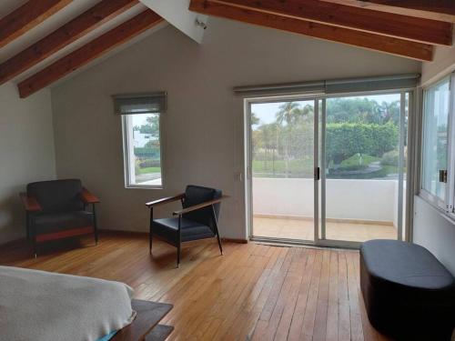 Casa Para 13 En Cuerna — 4-Star Luxury Hotel in Jiutepec, Mexico
