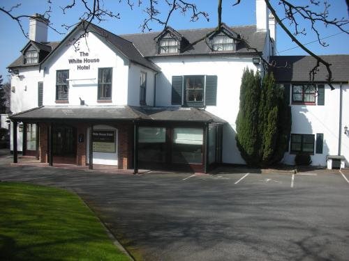 White House Hotel — hotel in Telford