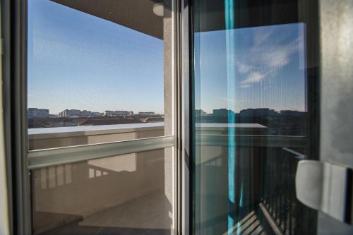 Fantastic Apartment at Prima Residence — 4-Star Luxury Hotel in Oradea, Romania