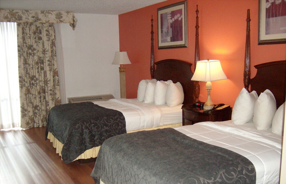 Charleston Grand Hotel - photo 9