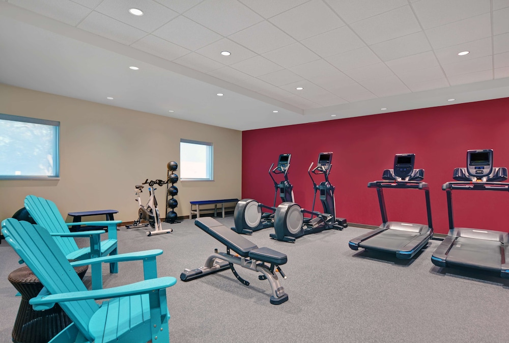 Home2 Suites by Hilton Largo - photo 35