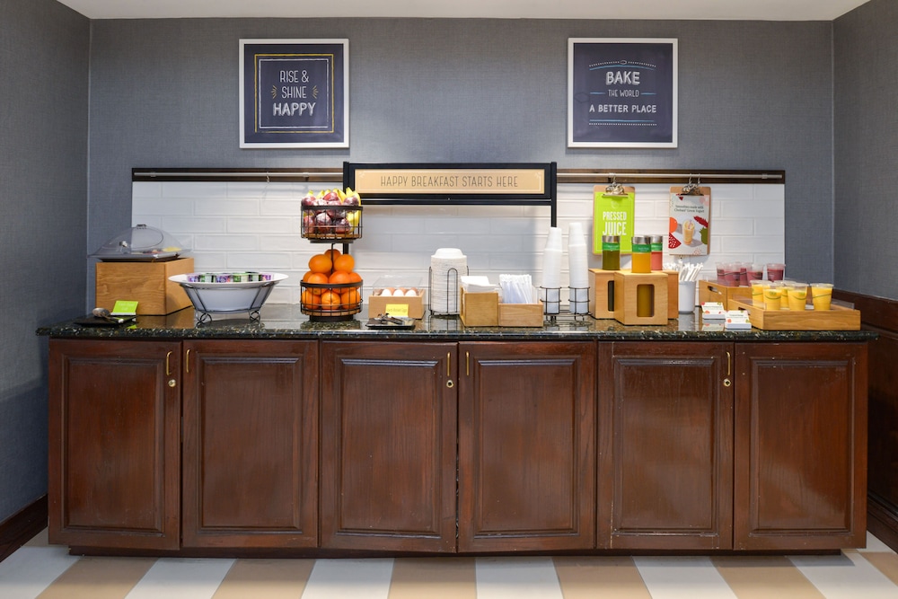 Hampton Inn & Suites Lady Lake The Villages - photo 38