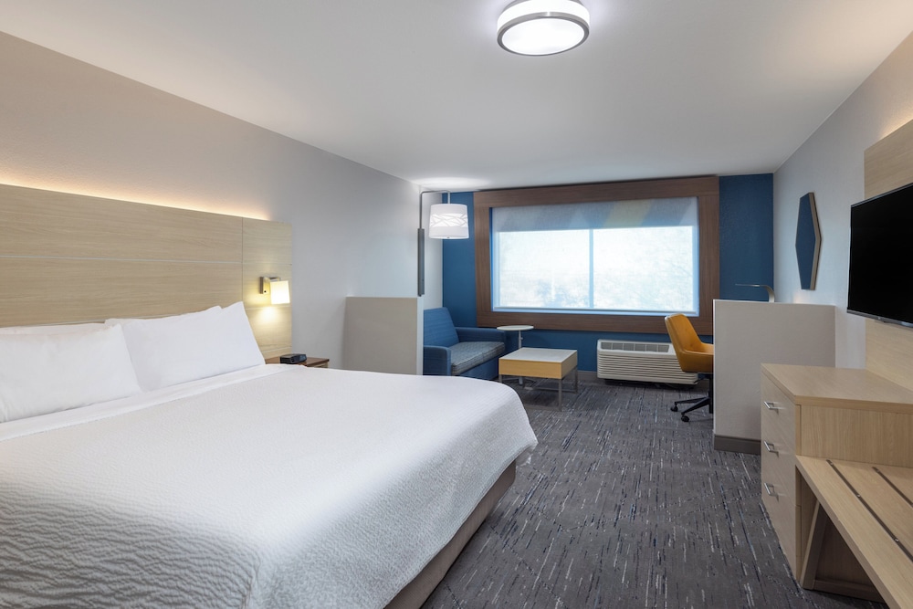 Holiday Inn Express & Suites Phoenix West Buckeye by IHG - photo 23