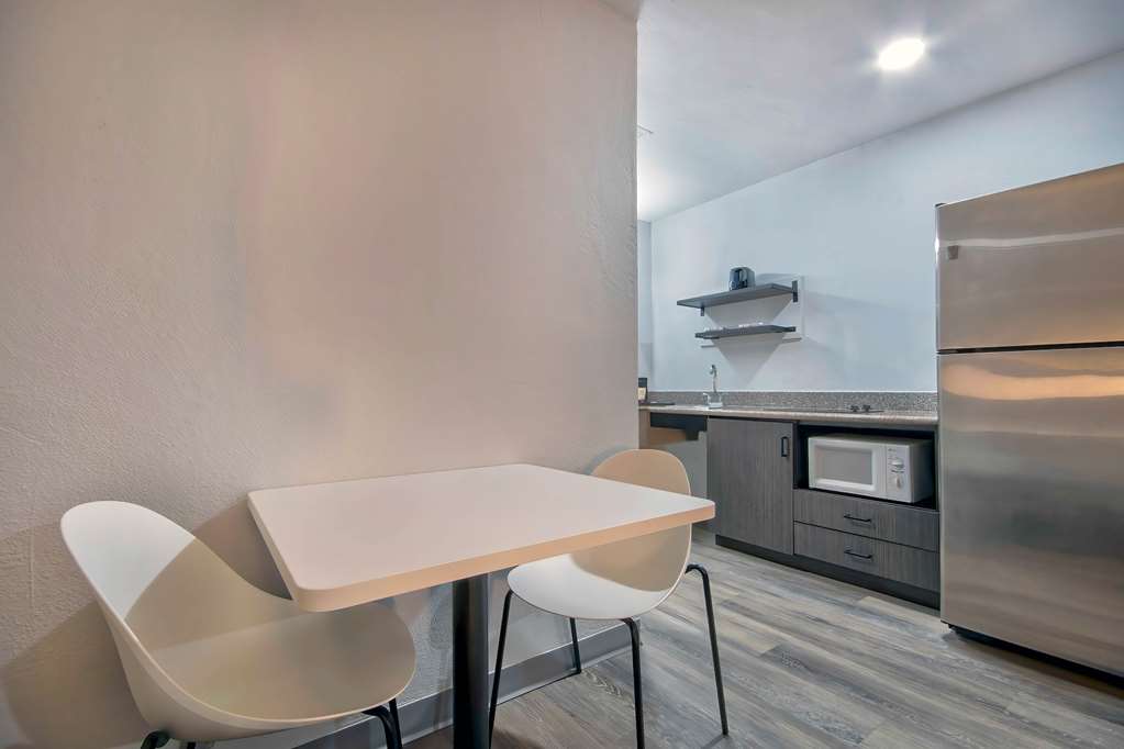 Studio6 Texas City TX - photo 17