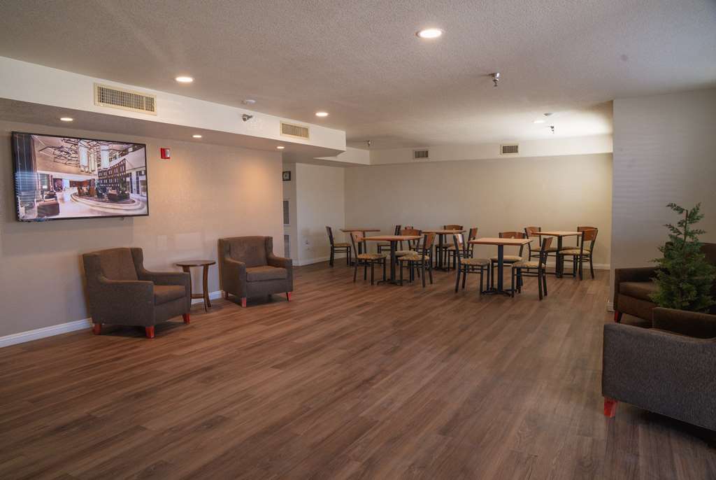 Super 8 by Wyndham Yuma - photo 7