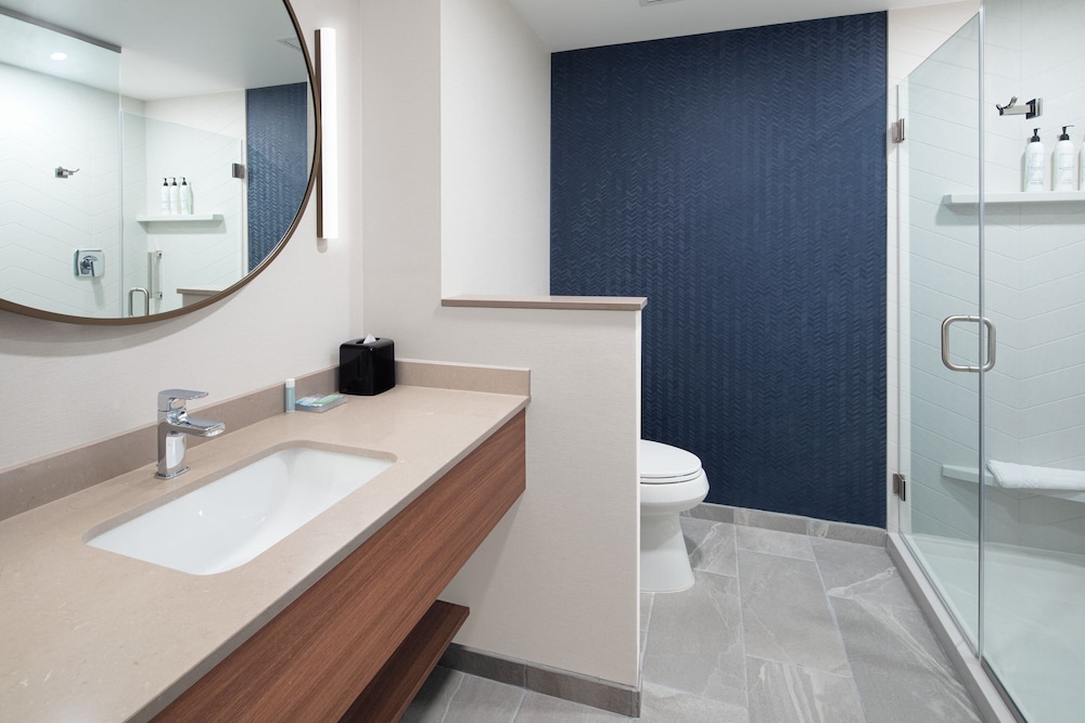 Fairfield by Marriott Inn & Suites Whitsett Greensboro East - photo 19