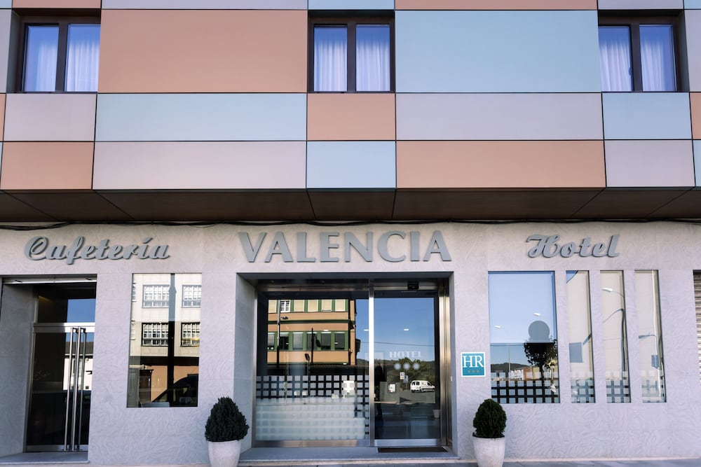Valencia - carbon neutral hotel in Ferrol