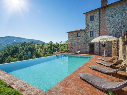 Holiday Home Aurora by Interhome — 4-Star Luxury Hotel in Pescia, Italy