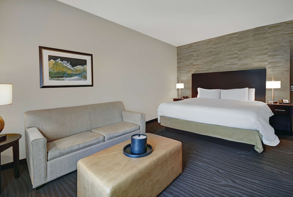 Hampton Inn & Suites Robbinsville - photo 22