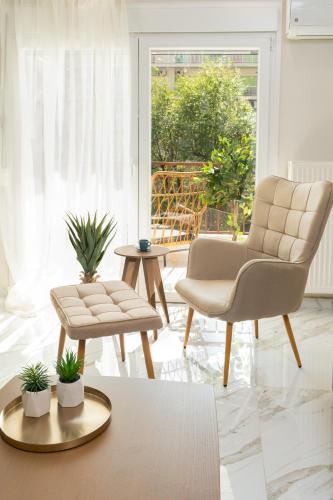Crystal Haven Luxury Apartment by BiNoBi — 4-Star Luxury Hotel in Thessaloniki, Greece