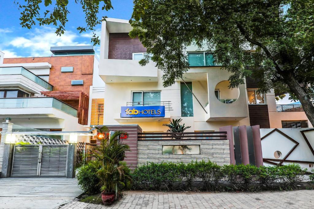 Lakshmi Residence By FabHotel