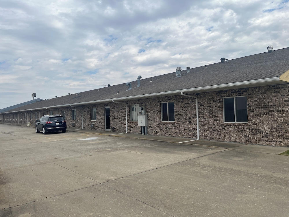 Motel6 Concordia MO - photo 35