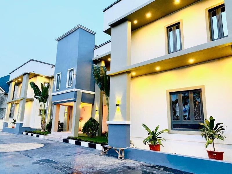 MayFair Hotels - carbon neutral hotel in Abuja