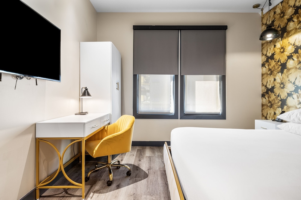 Hotel Epik - photo 9