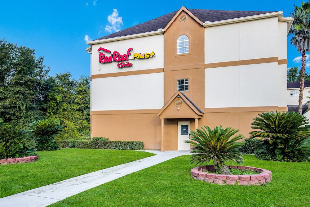 Red Roof Inn PLUS & Suites Savannah I 95 - photo 40