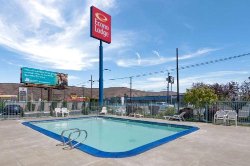 Budget Inn Yakima - photo 3