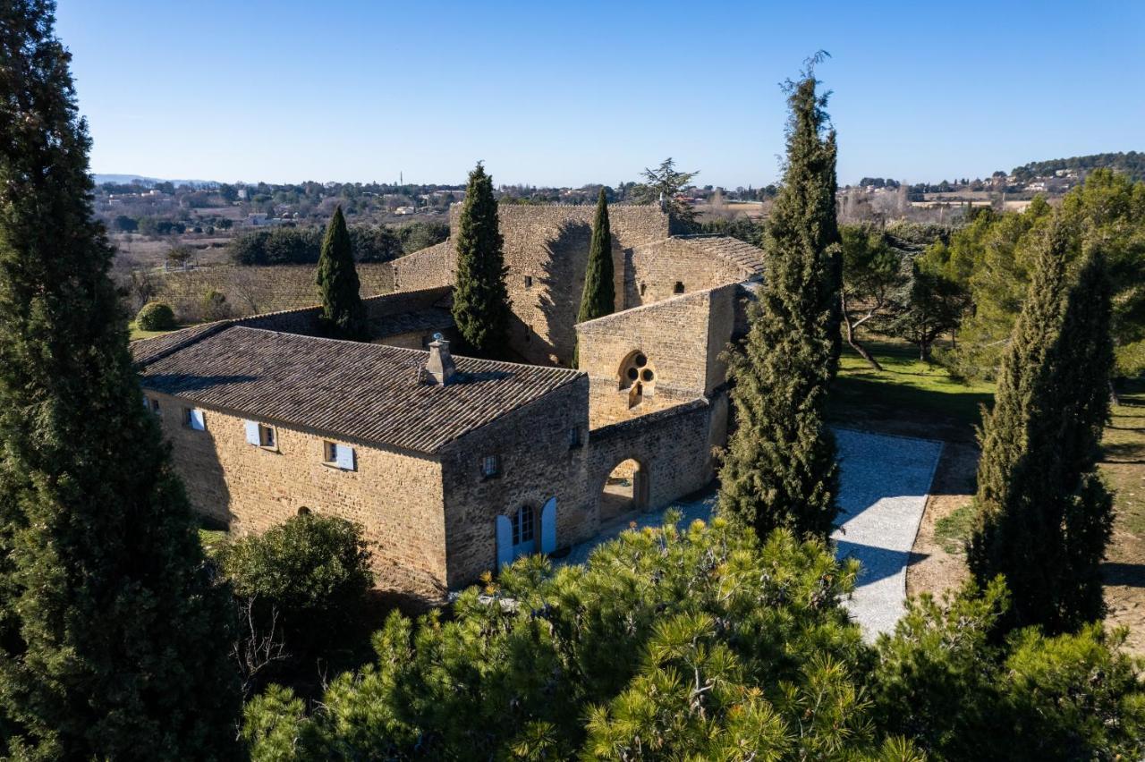 Chateau Saint Pierre de Mejans — 4-Star Luxury Hotel in Lourmarin, France