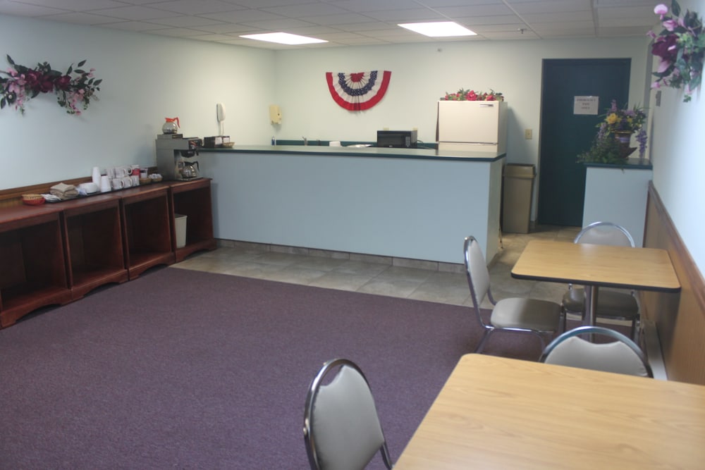 Ozark Valley Inn - photo 42