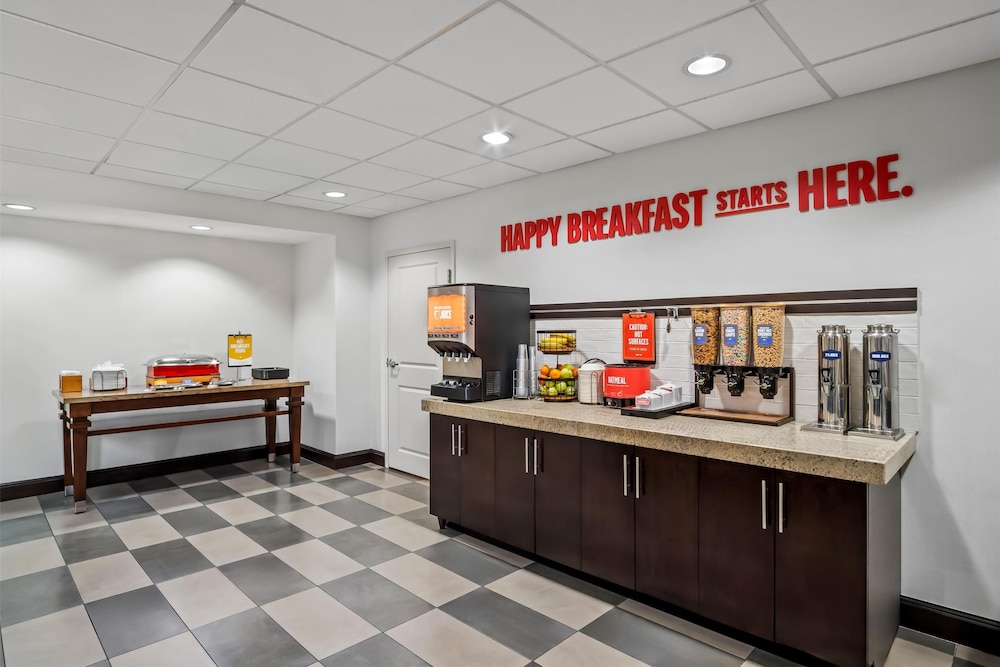 Hampton Inn & Suites Trophy Club Fort Worth North - photo 32