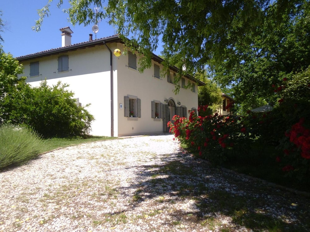 Locanda del Toro — hotel in Calderara Di Reno