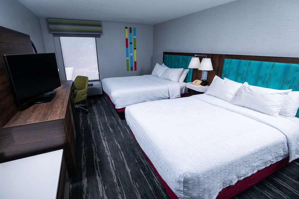 Hampton Inn Pickwick Dam At Shiloh Falls - photo 19