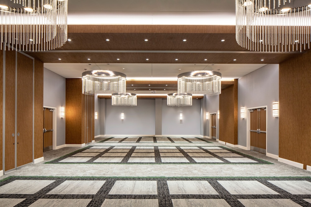 Hotel Indigo Gainesville Celebration Pointe by IHG - photo 30