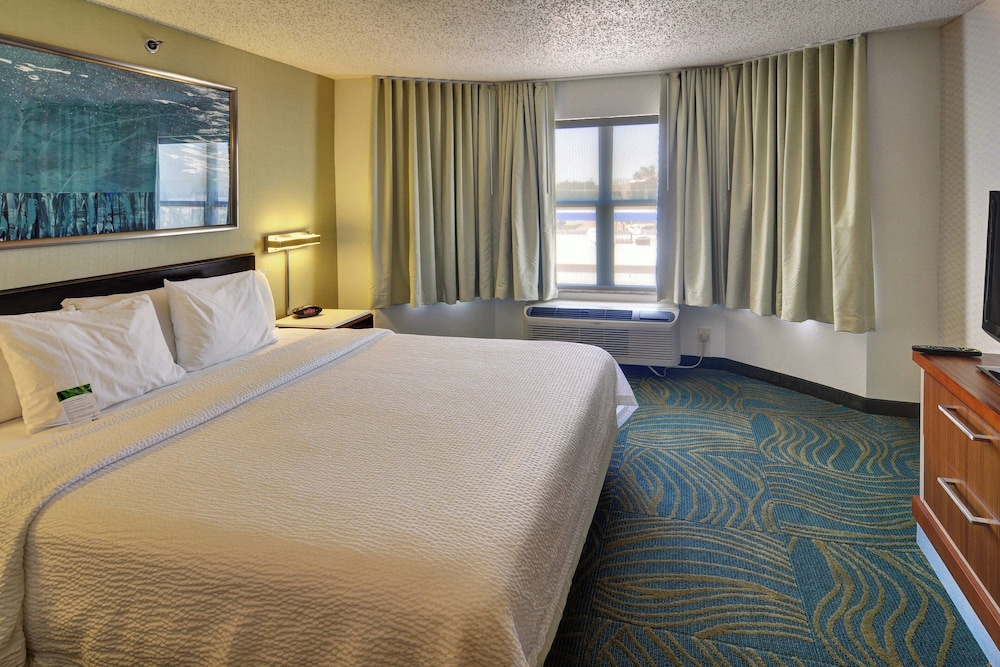 SpringHill Suites by Marriott Dallas NW Hwy I35E - photo 17