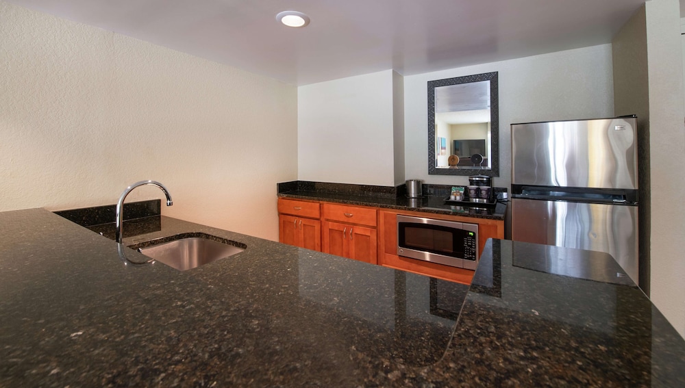 DoubleTree by Hilton Orlando Theme Park Resort - photo 28