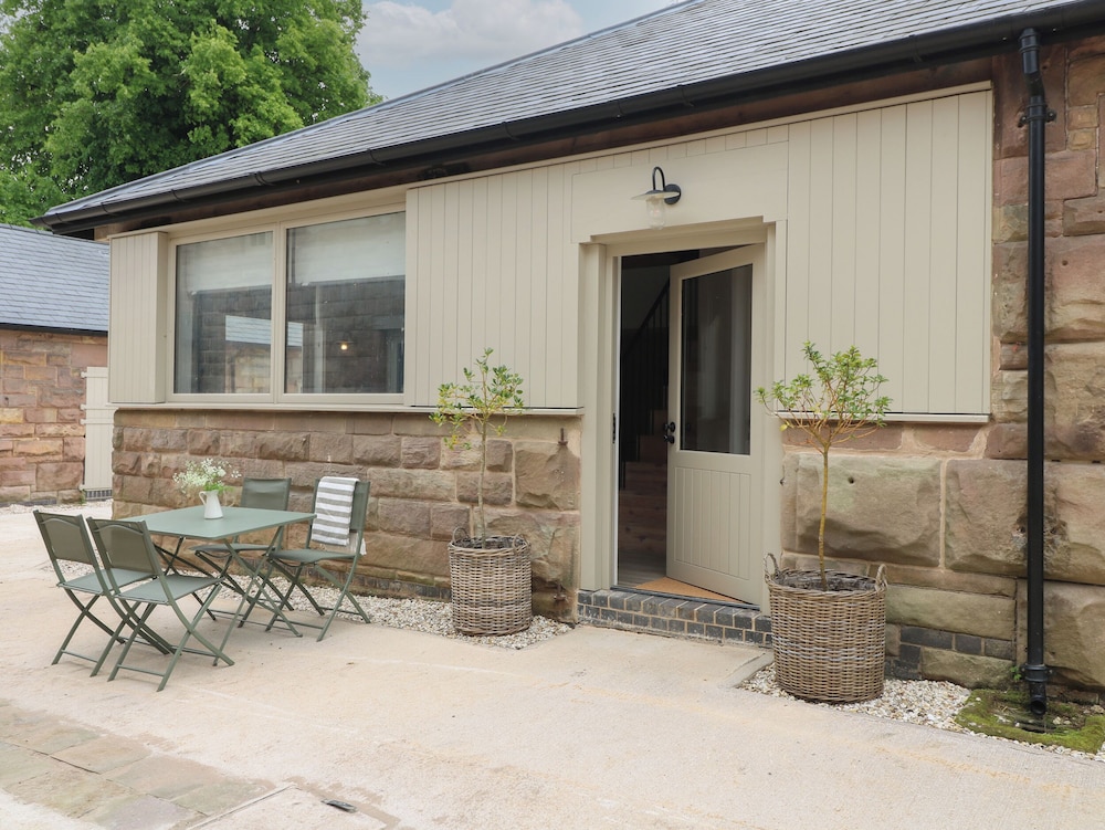 Elm Cottage Fold Yards — 4-Star Luxury Hotel in Belper, United Kingdom