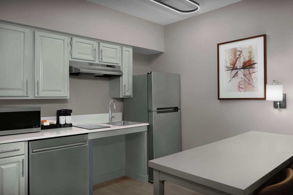Homewood Suites by Hilton Nashville Airport - photo 12