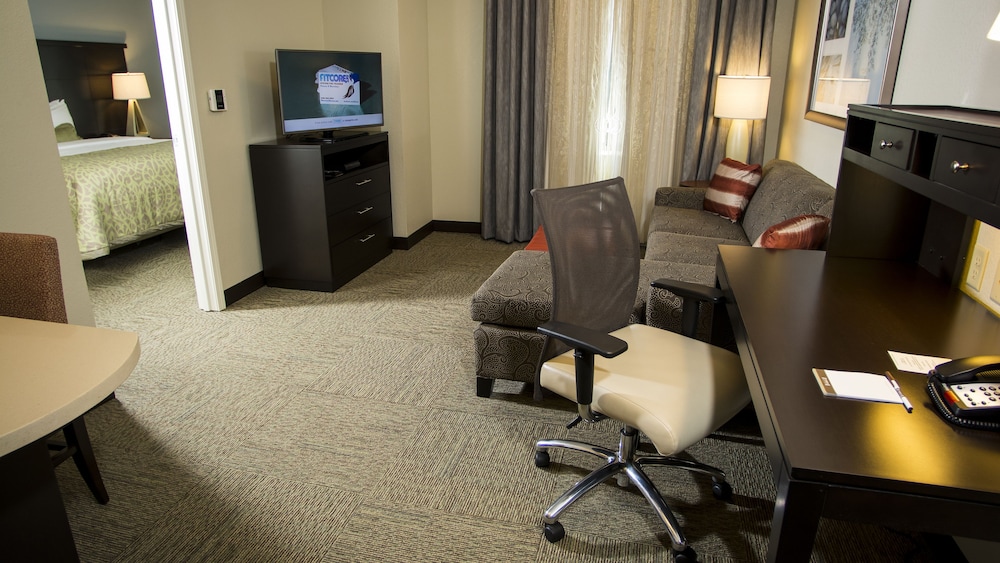 Staybridge Suites Lexington by IHG - photo 8