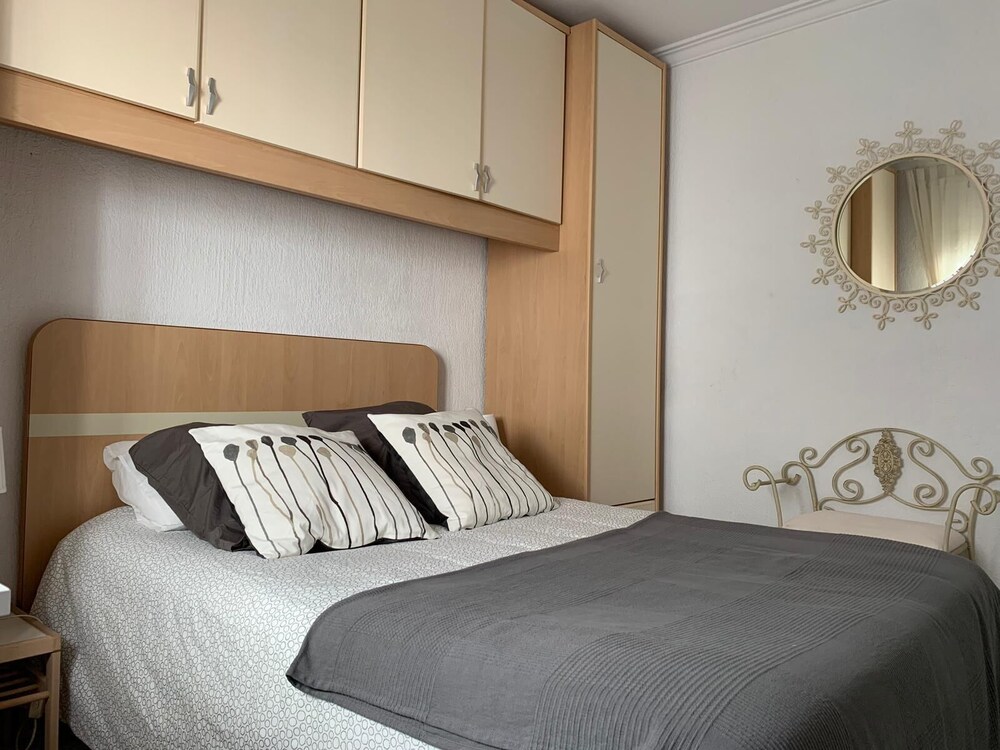 Apartamento Centro Sol Plazuela — 5-Star Luxury Hotel in Jerez De La Frontera, Spain