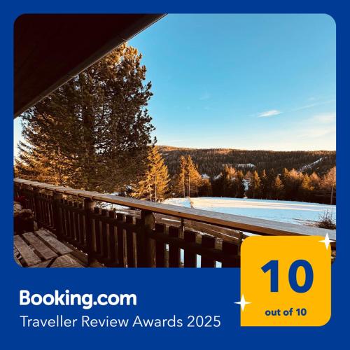 LaLo Alm Berge erleben in Oberwoelz Stadt, Austria