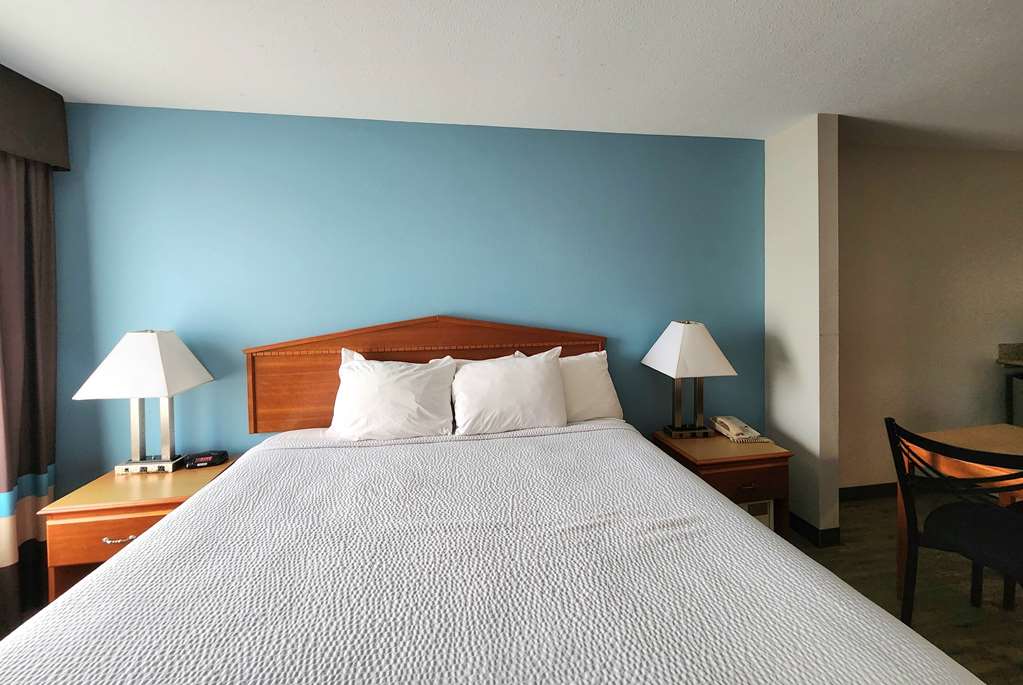 Days Inn & Suites by Wyndham Thibodaux - photo 34