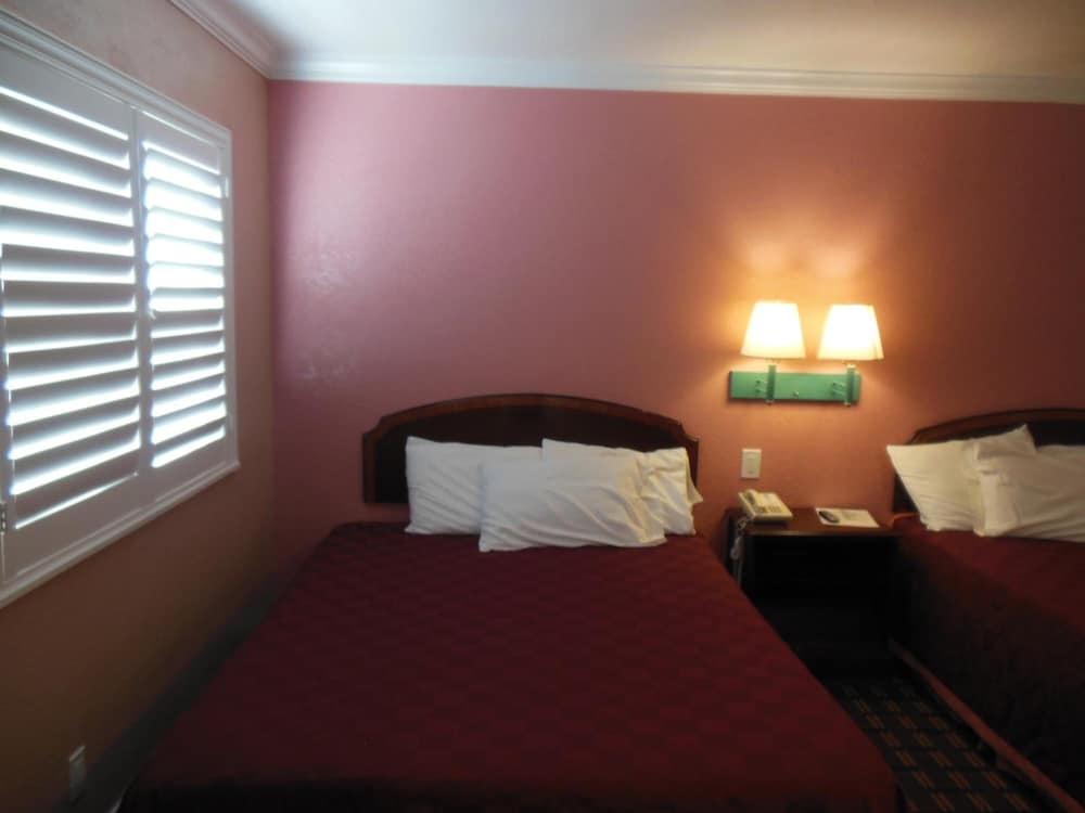 Sealamp Inn - photo 27