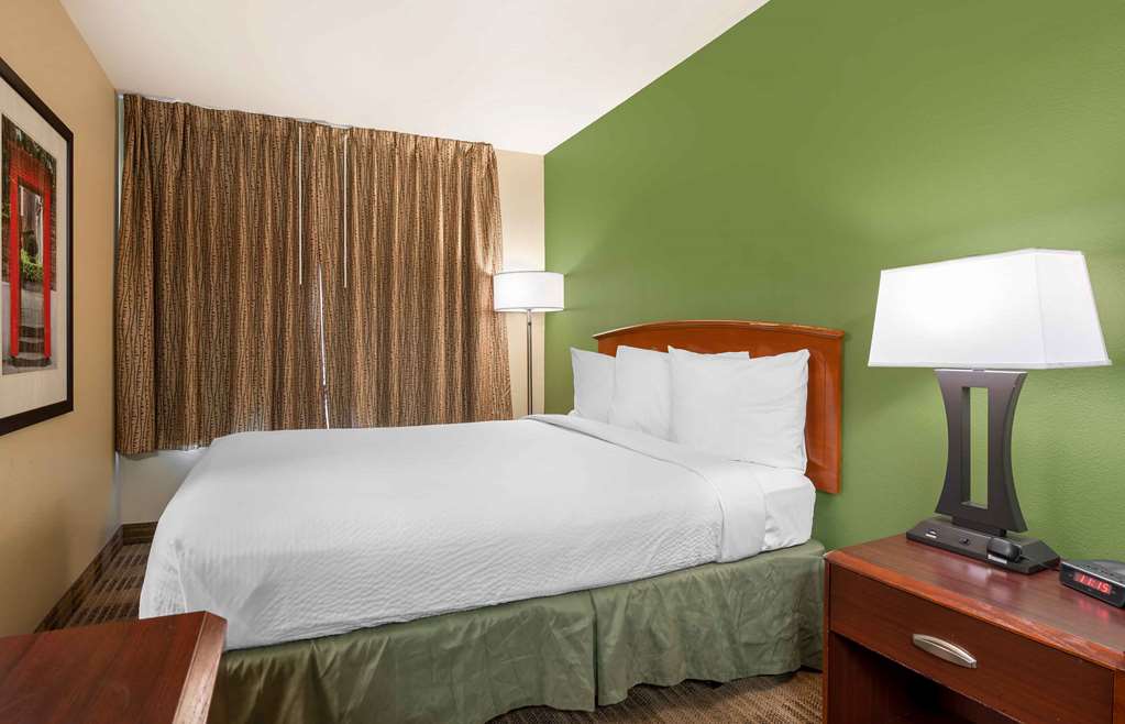Extended Stay America Suites Indianapolis Northwest I465 - photo 23