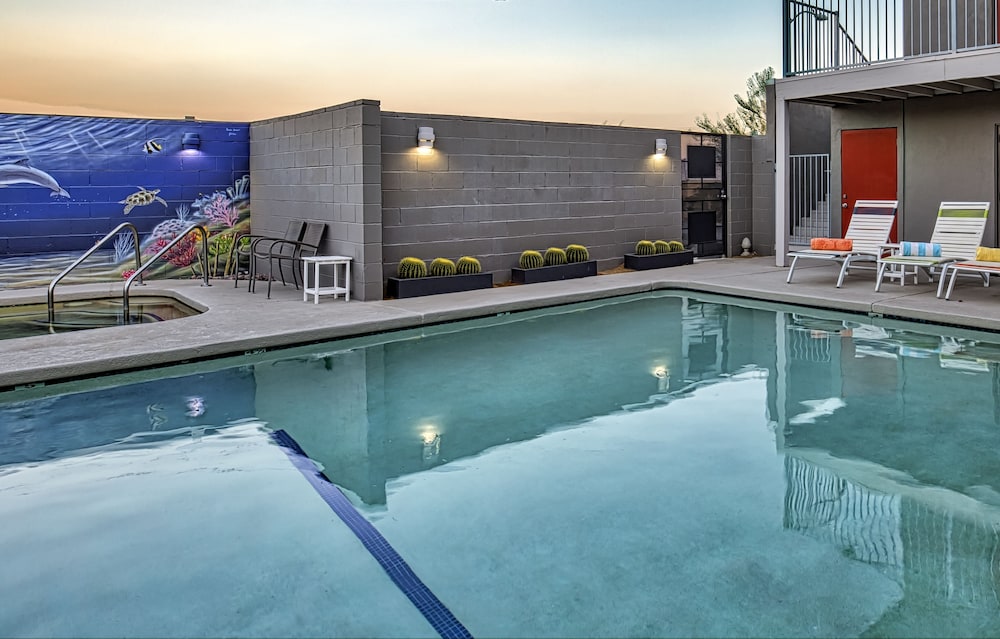 Desert Hot Springs Inn - photo 95