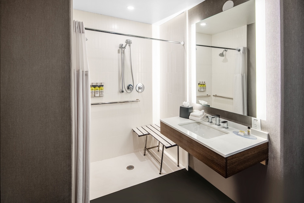 Staybridge Suites Phoenix Glendale Sports Dist by IHG - photo 32