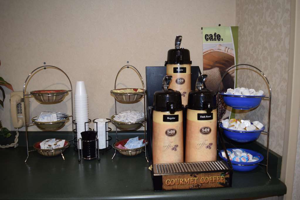 Microtel Inn & Suites by Wyndham Rock Hill Charlotte Area - photo 14