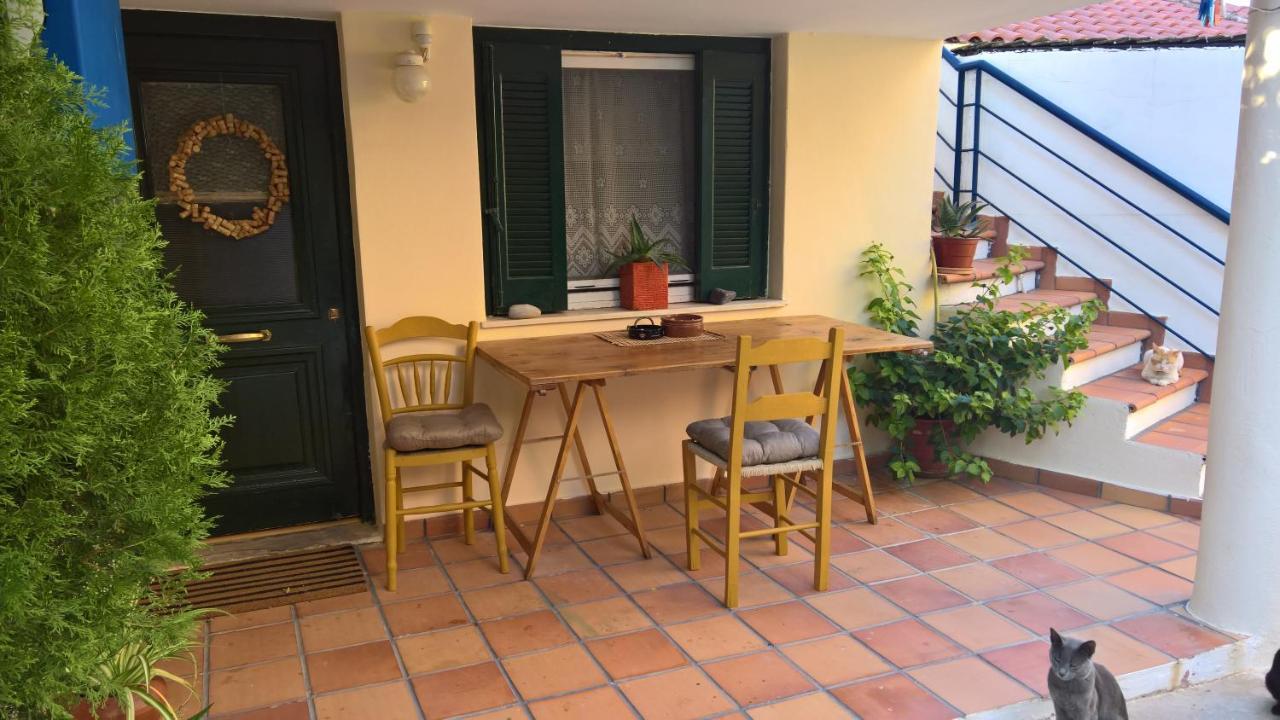 Spitaki Spata Airport Studio in Spata, Greece