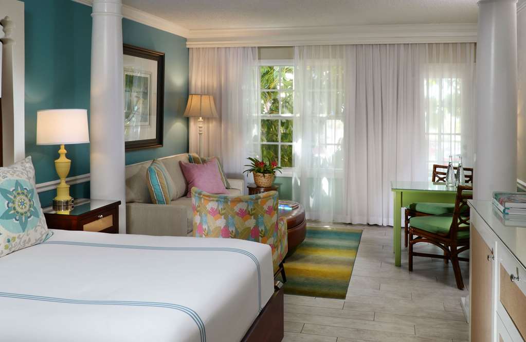 Ocean Key Resort A Noble House Resort - photo 16